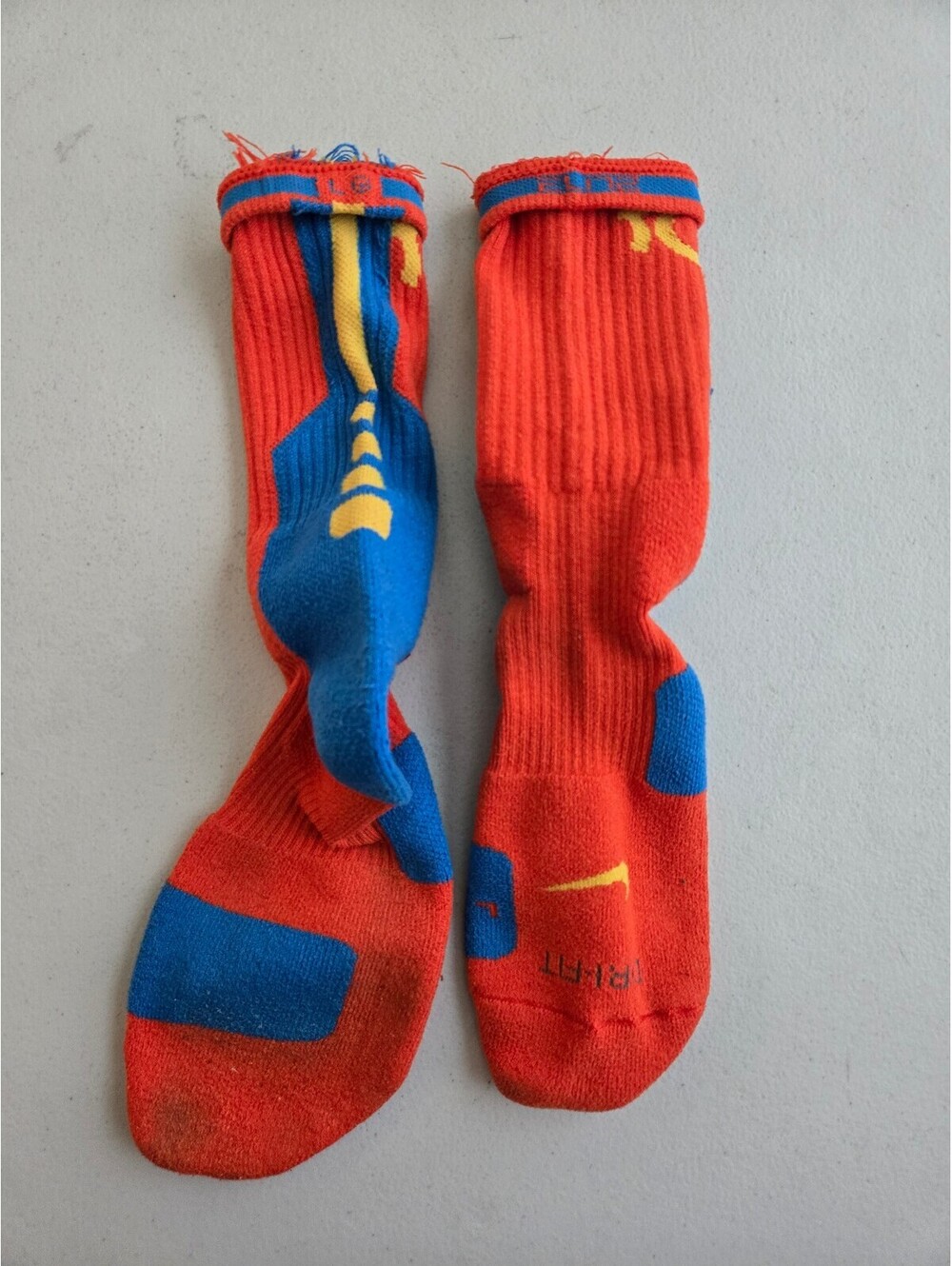 Nike KD Elite Basketball Crew Socks Orange Blue Dri-FIT Adult L